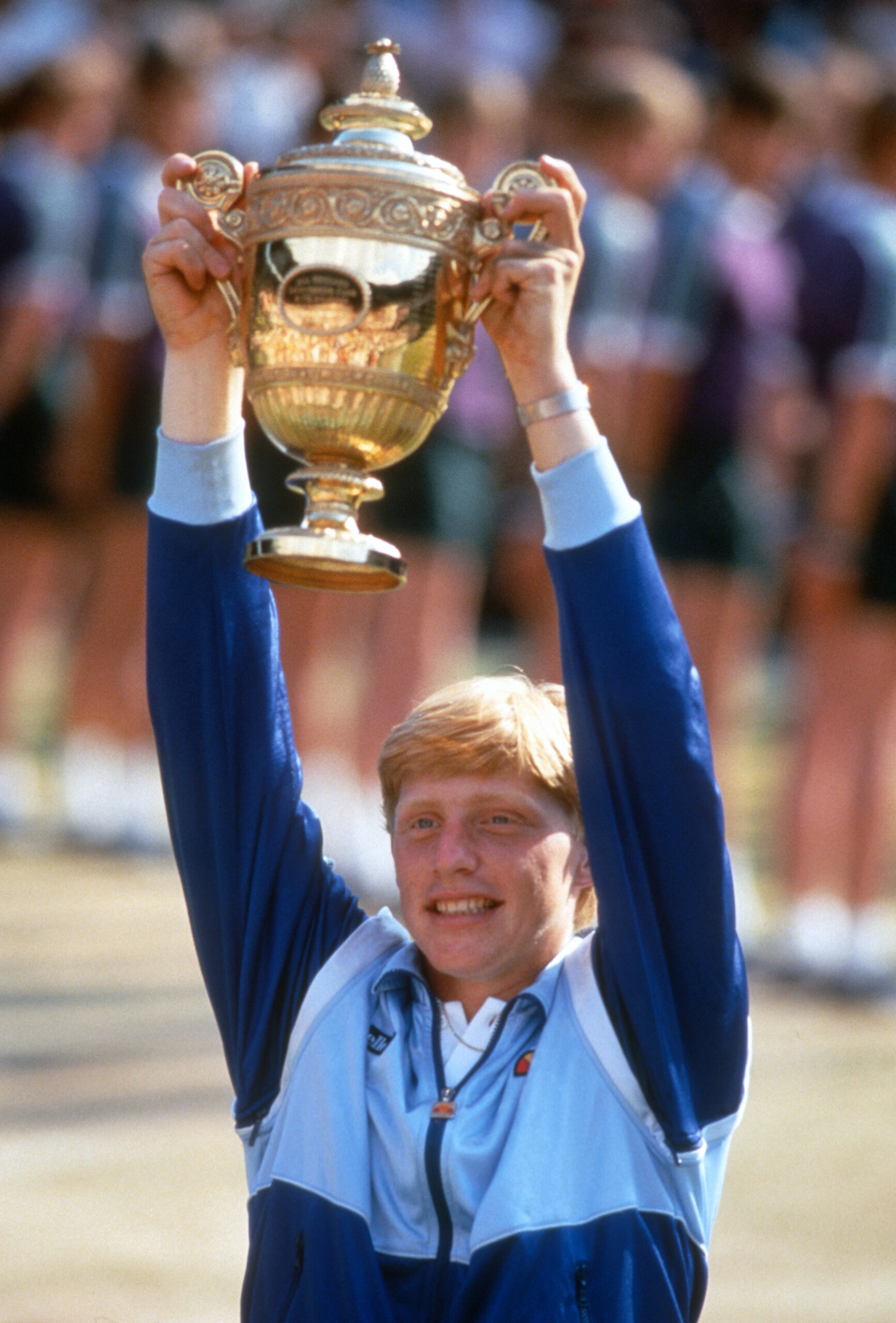 Borsi becker gewinnt in Wimbledon 1985 Alamy KGRA29 scaled