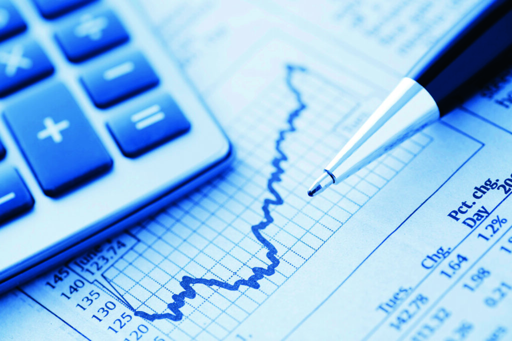 2015-2025 1 shutterstock 1570633597 OscarDominguez cmyk